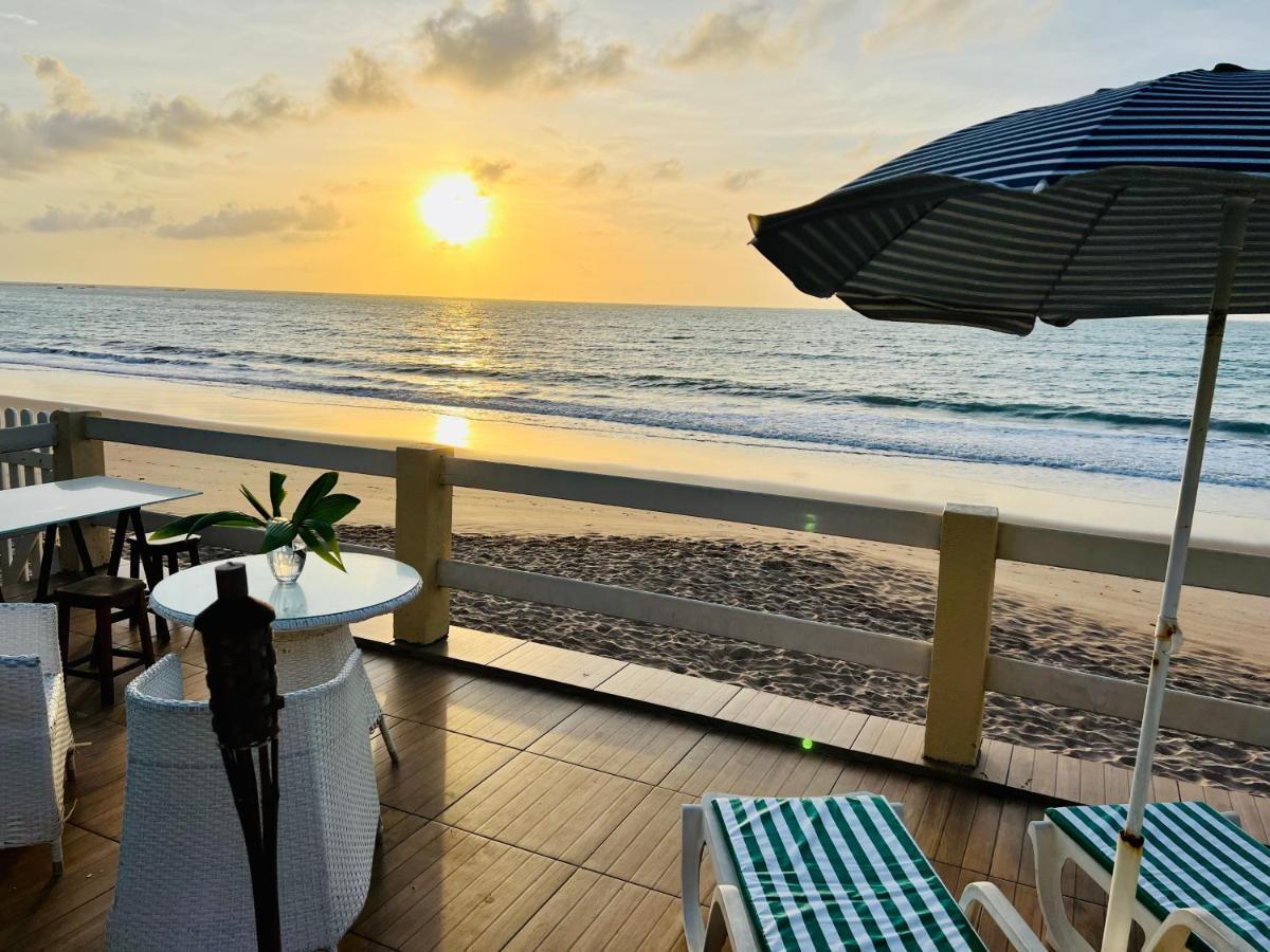 Casa Duplex Beira Mar Com Caseiro De Cortesia Em Maceio Esterno foto
